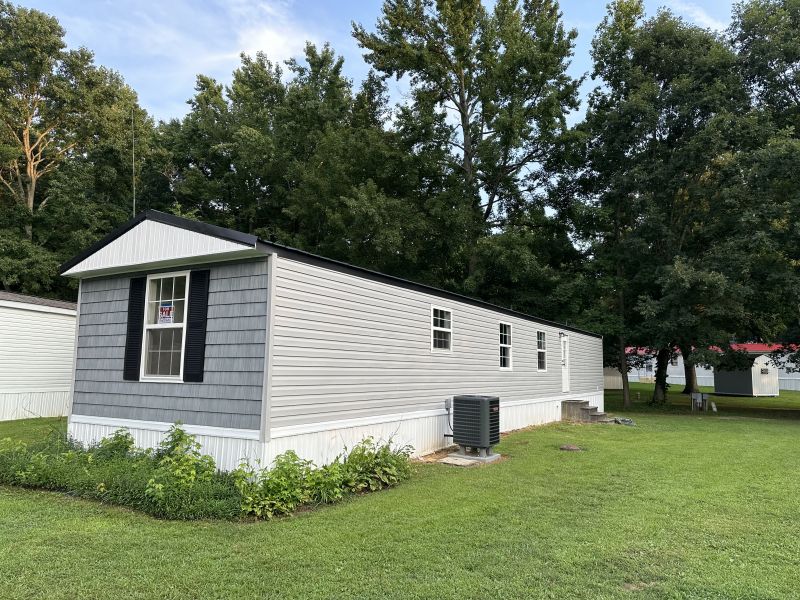 #158 Hemlock way Holly Hill Estate  Mobile Home for Sale in Delaware