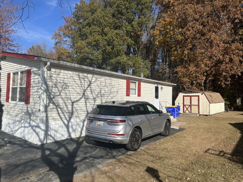 #119 Holly Ridge Drive Ridgewood manor  Mobile Home for Sale in Delaware