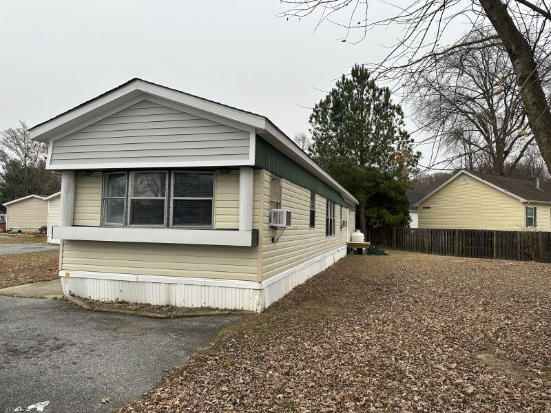 #156 Carnation drive South wood acres Mobile Home for Sale in Delaware